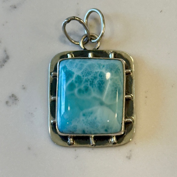 Large Natural Larimar Sterling Silver Pendant. - Picture 2 of 8
